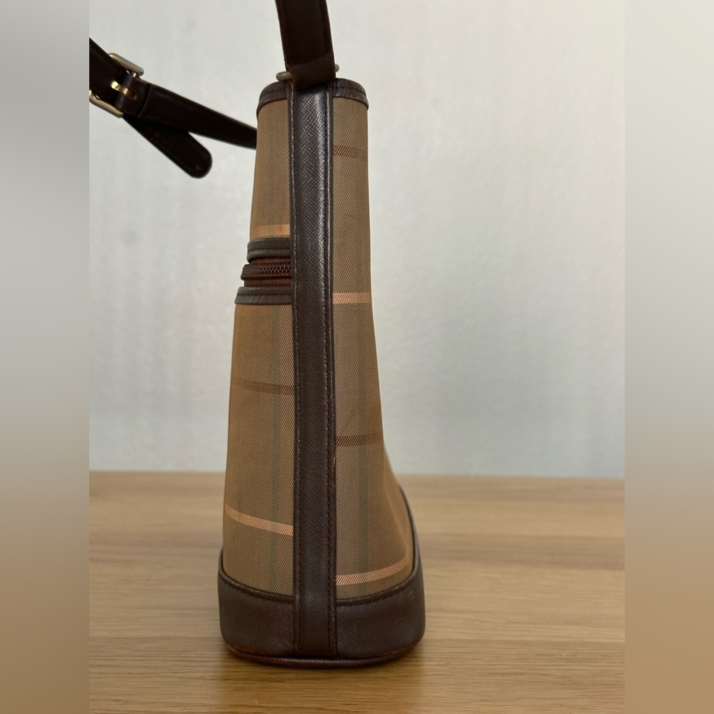 Burberrys Shouder Bag - Picture 3 of 15